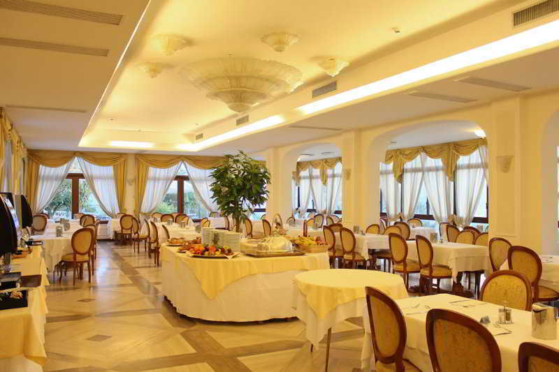 Grand Hotel Hermitage SantʼAgata sui Due Golfi Εξωτερικό φωτογραφία